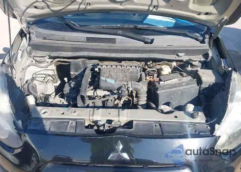 2015 Mitsubishi Mirage Es z USA, uszkodzony, nr VIN ML32A4HJ3FH054920